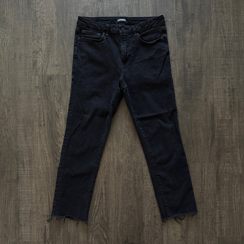 Express Men's Distressed Frayed Hem Slim Denim Jeans in Black